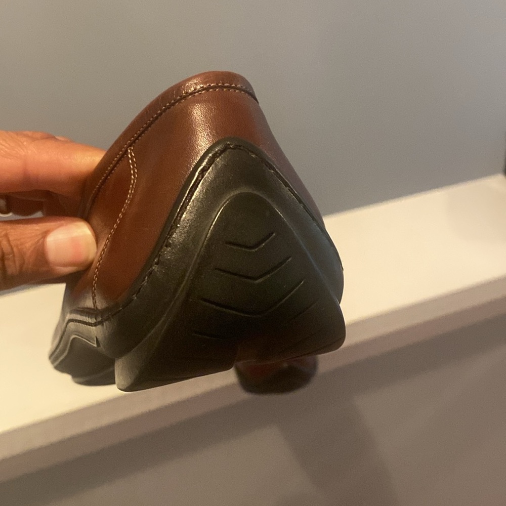 Pair of Santoni Shoes in brown, size 10.5 Like New condition Maybe worn once - Picture 11 of 11